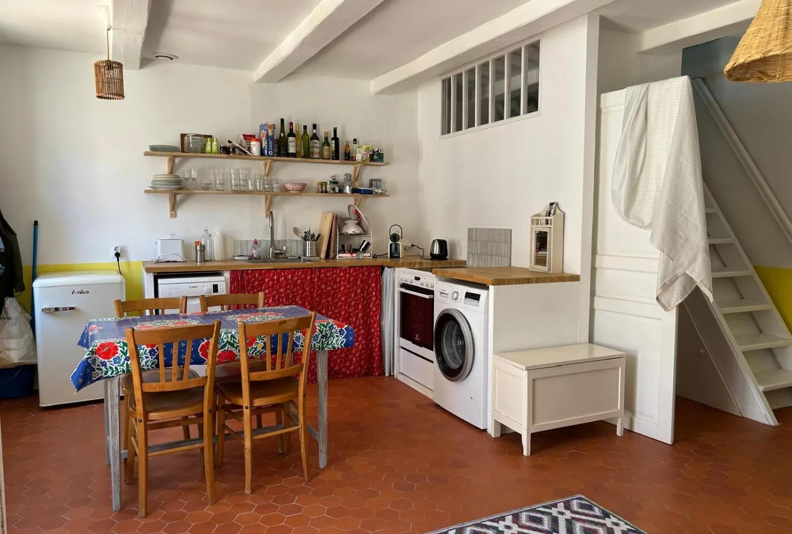 Holiday home Charmante Petite Maison Entre Plage Et Vieux Port Marseille